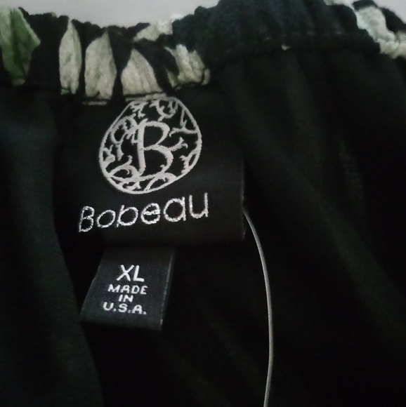 🆕 Bobeau Midi Dress, Black with Green Leaves, XL - Picture 2 of 7